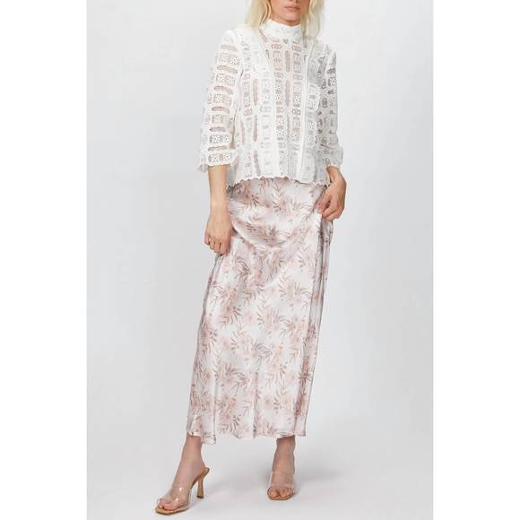 NEW SMYTHE scalloped crochet top in white - Picture 1 of 2